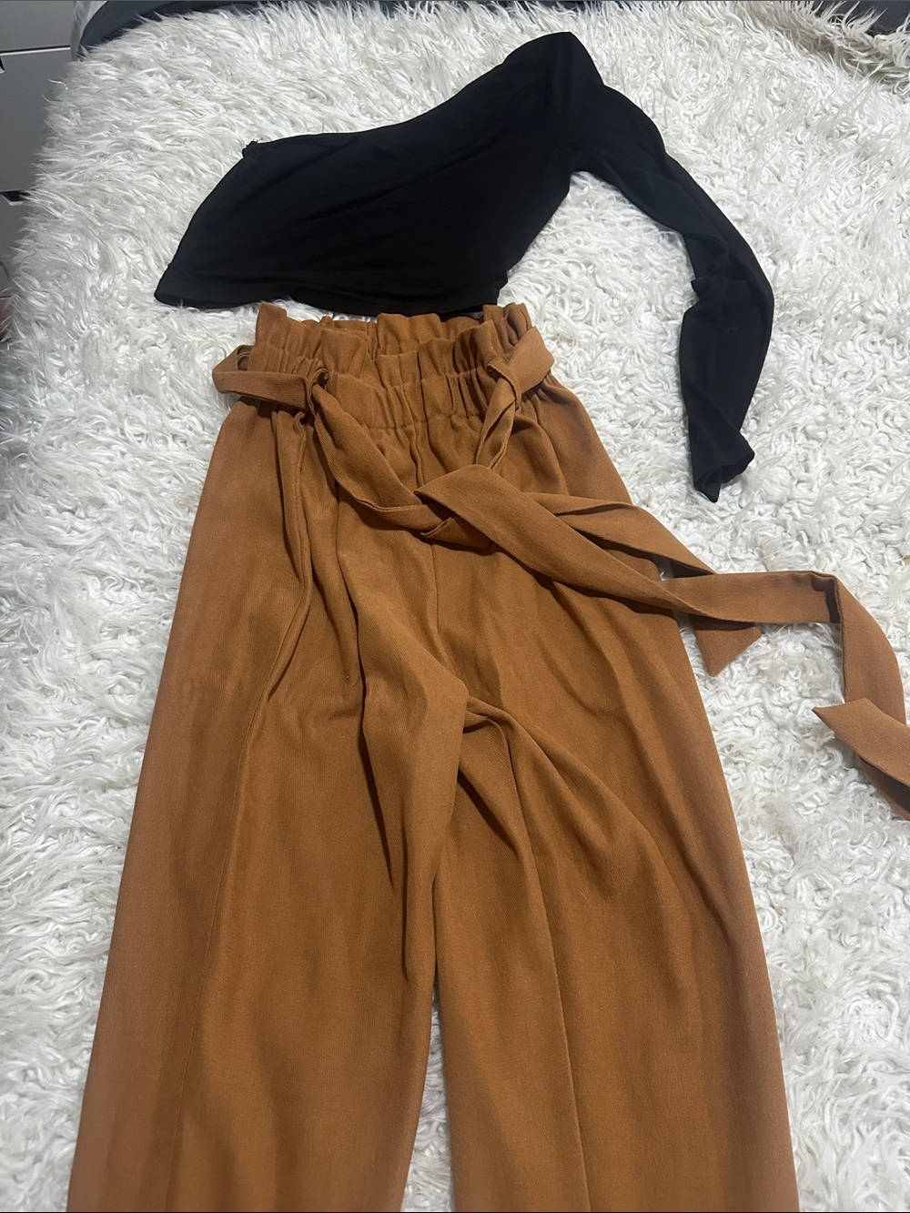 High-Waist Paperbag Wide-Leg Pants in Camel